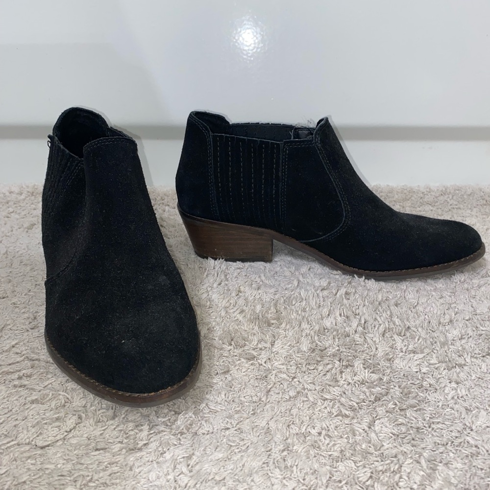 Lucky Brand Suede Black Ankle Boots